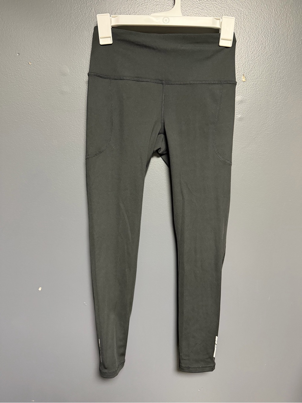 NWT DSG Women's Run 7/8 Tight Pure Black Compression Leggings XS $45